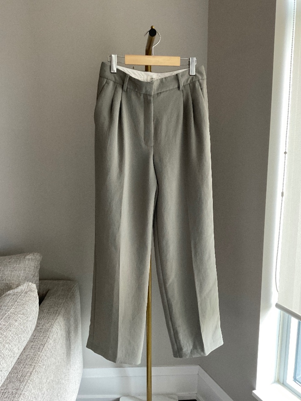 Aritzia Wilfred The Effortless Pant